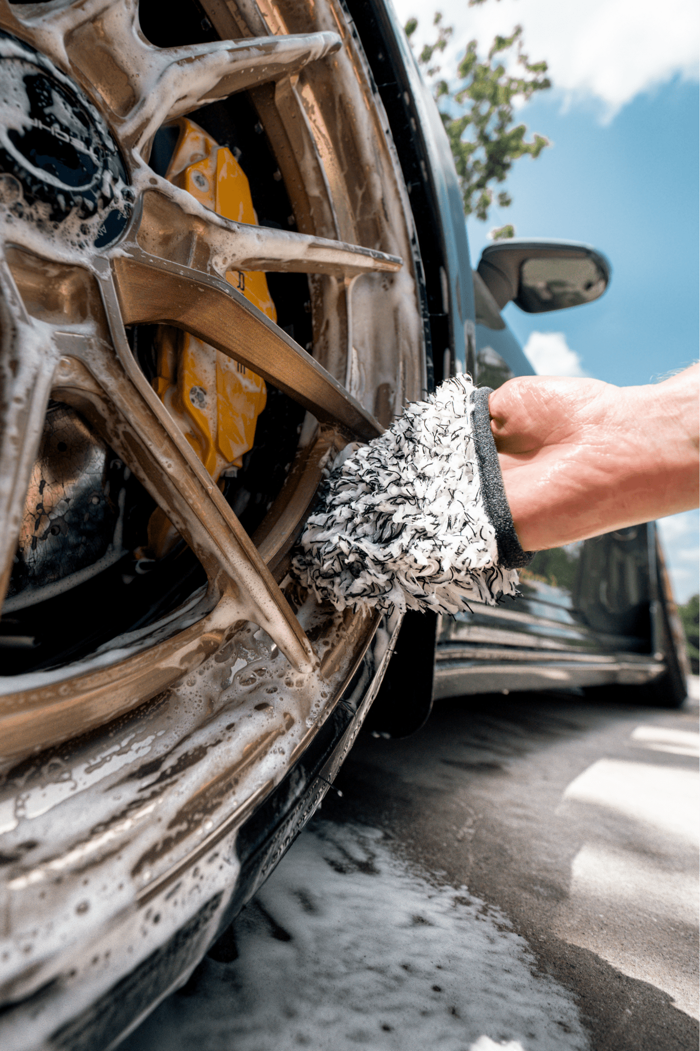 BLACKLINE® MICROFIBER WHEEL MITT - elpanikueado