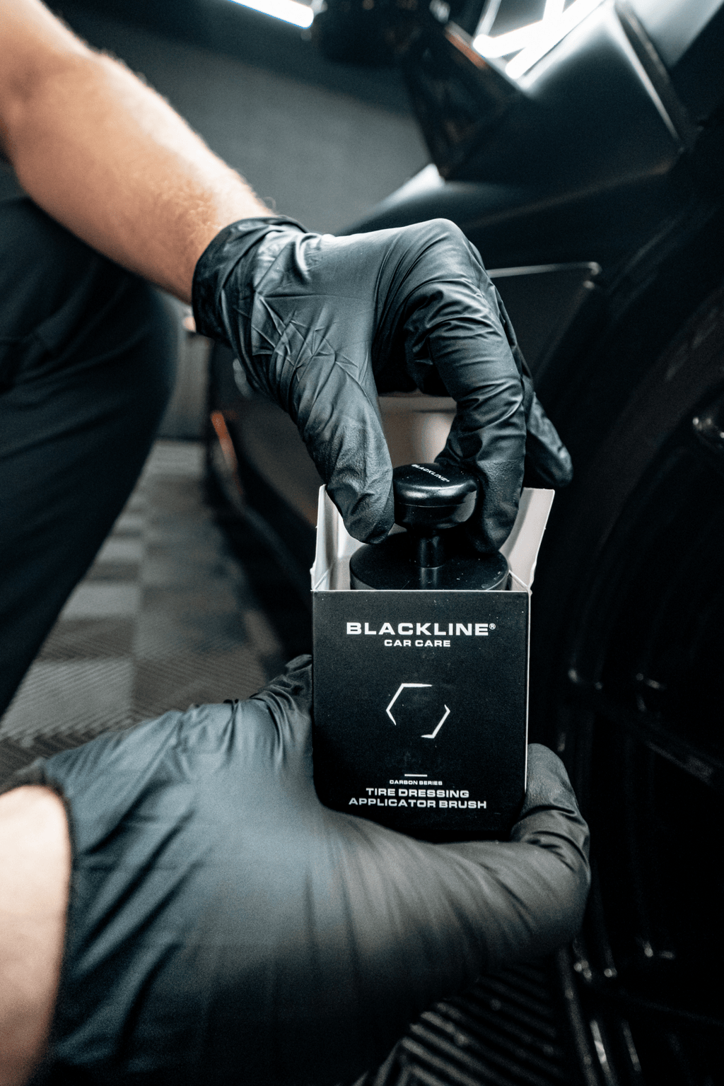 BLACKLINE® TIRE APPLICATOR BRUSH - elpanikueado
