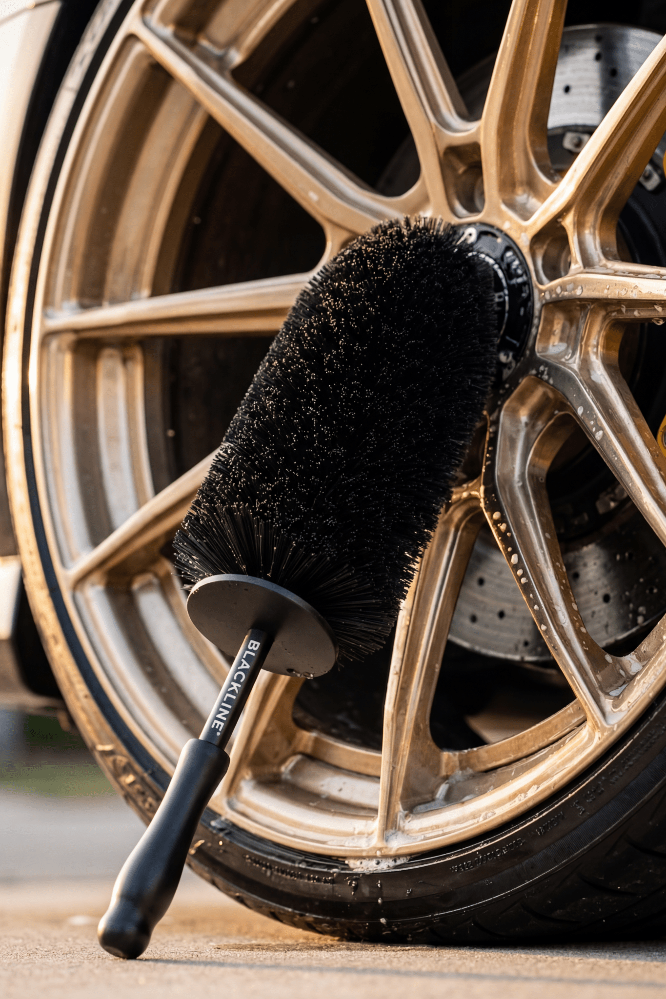 BLACKLINE® WHEEL BARREL BRUSH - elpanikueado